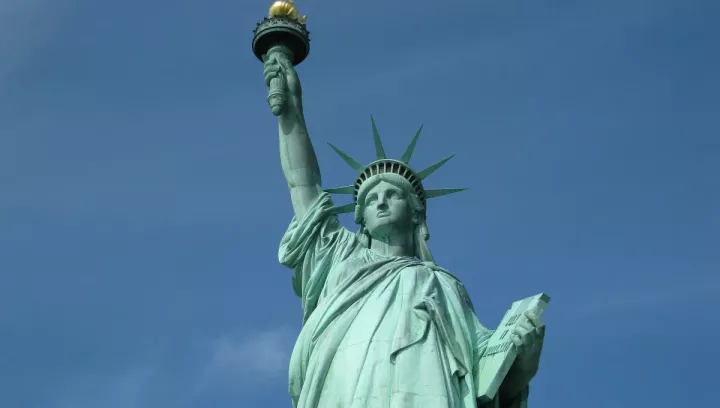 Új fejezet kezdődött New York City életében: Zohran Mamdani hivatalosan is a város 112. polgármestere lett, ezzel történelmet írva az Egyesült Államok egyik legnagyobb és legbefolyásosabb városában.