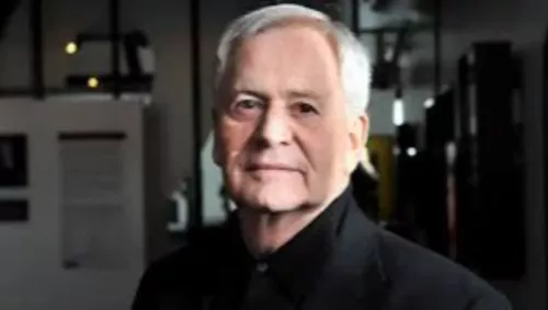 88 év – Szabó István A Magyar Hollywood Tanács tisztelettel köszönti Szabó Istvánt 88. születésnapja alkalmából.  