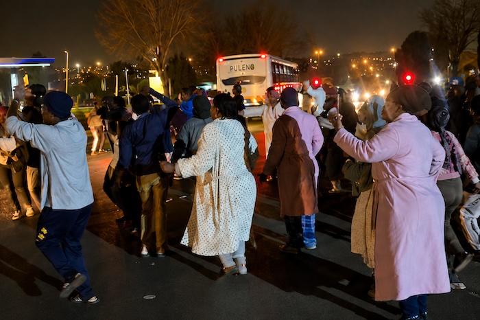Kanada elhagyta Kanadát, Dél-Afrika pizsamában ünnepelt – így indul a vb kieséses szakasza Pizsamában ünneplő dél-afrikaiak. Fotó: Reddit video képkocka