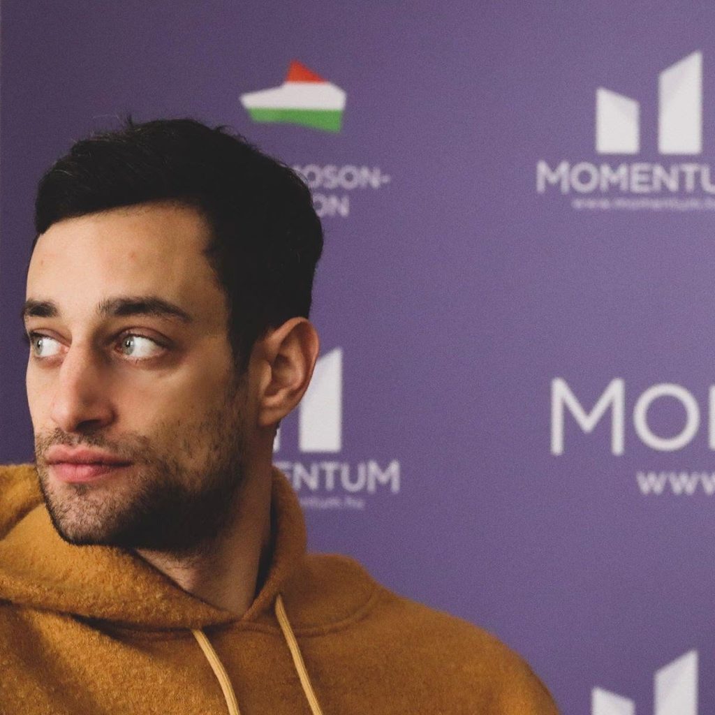 „Aztán magyarázkodj, te f@szfej” – lemondott Vadász Gábor, a Hegyvidék momentumos alpolgármestere „Aztán magyarázkodj, te f@szfej” – lemondott Vadász Gábor, a Hegyvidék momentumos alpolgármestere