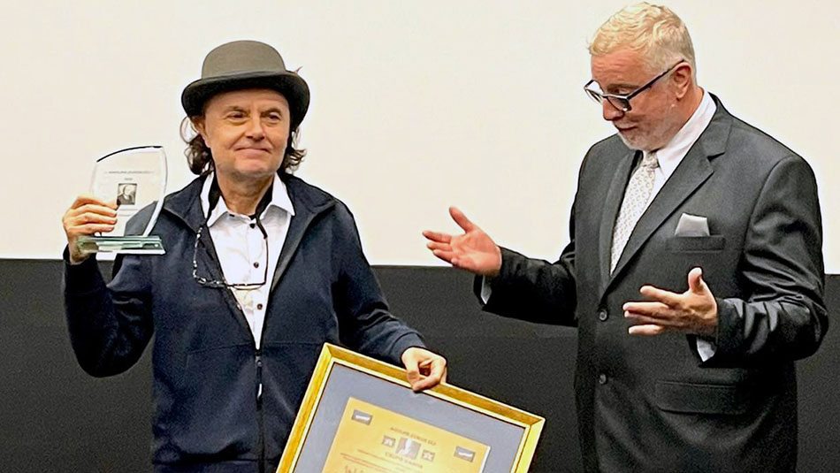 Egy hollywoodi legenda a Magyar Hollywood Tanács 10 éves rendezvényén Egy hollywoodi legenda a Magyar Hollywood Tanács 10 éves rendezvényén