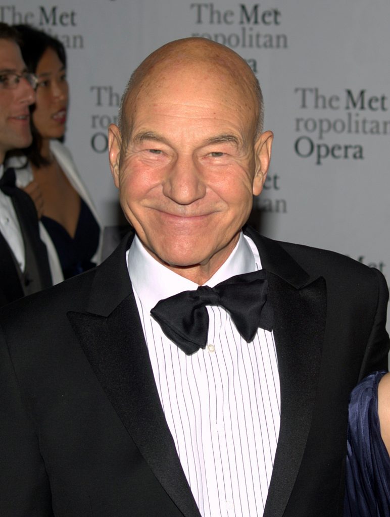 Meghalt Patrick Stewart, a Star Trek legendás Picard kapitánya és az X-Men-filmek X professzora Meghalt Patrick Stewart, a Star Trek legendás Picard kapitánya és az X-Men-filmek X professzora